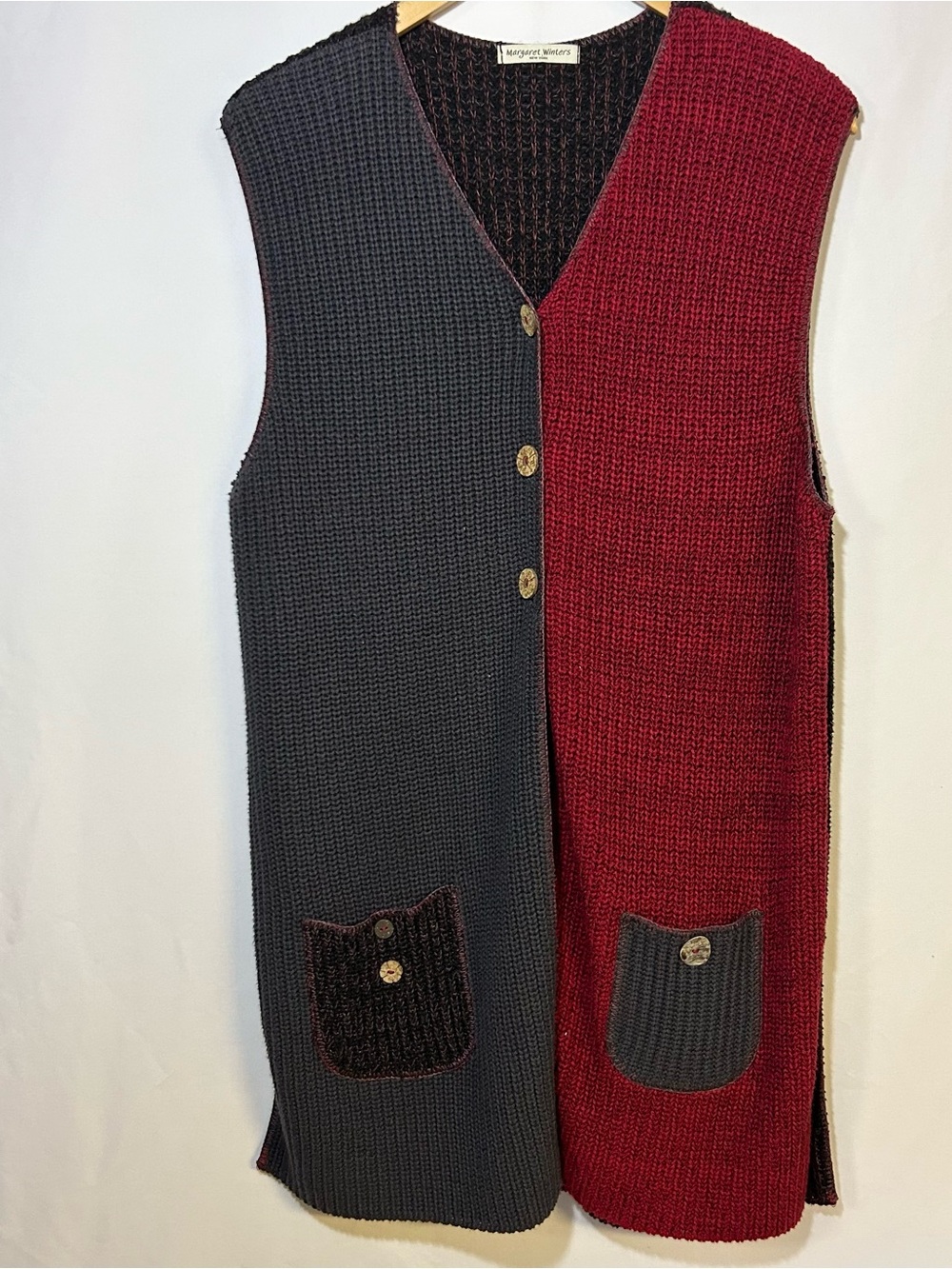 Margaret Winters Knit Long Sweater Cardigan Vest size XL red blue wood buttons
